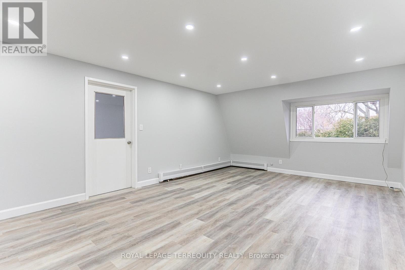 20 Mildred Avenue Property Photo 14