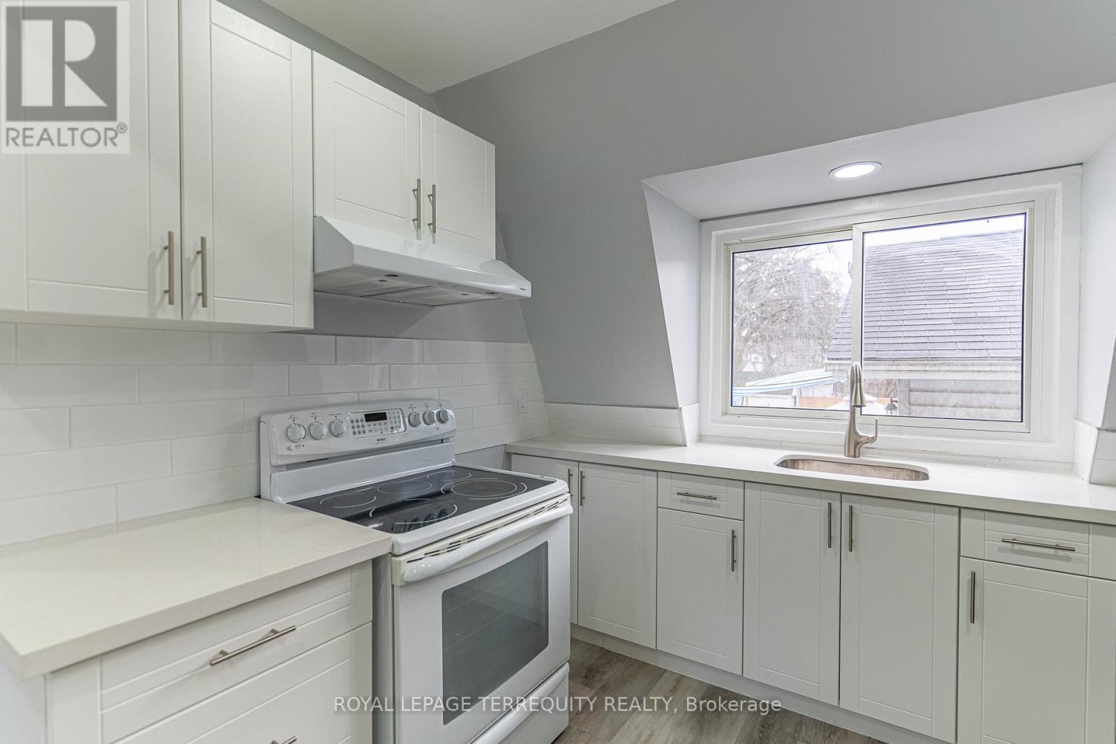 20 Mildred Avenue Property Photo 32