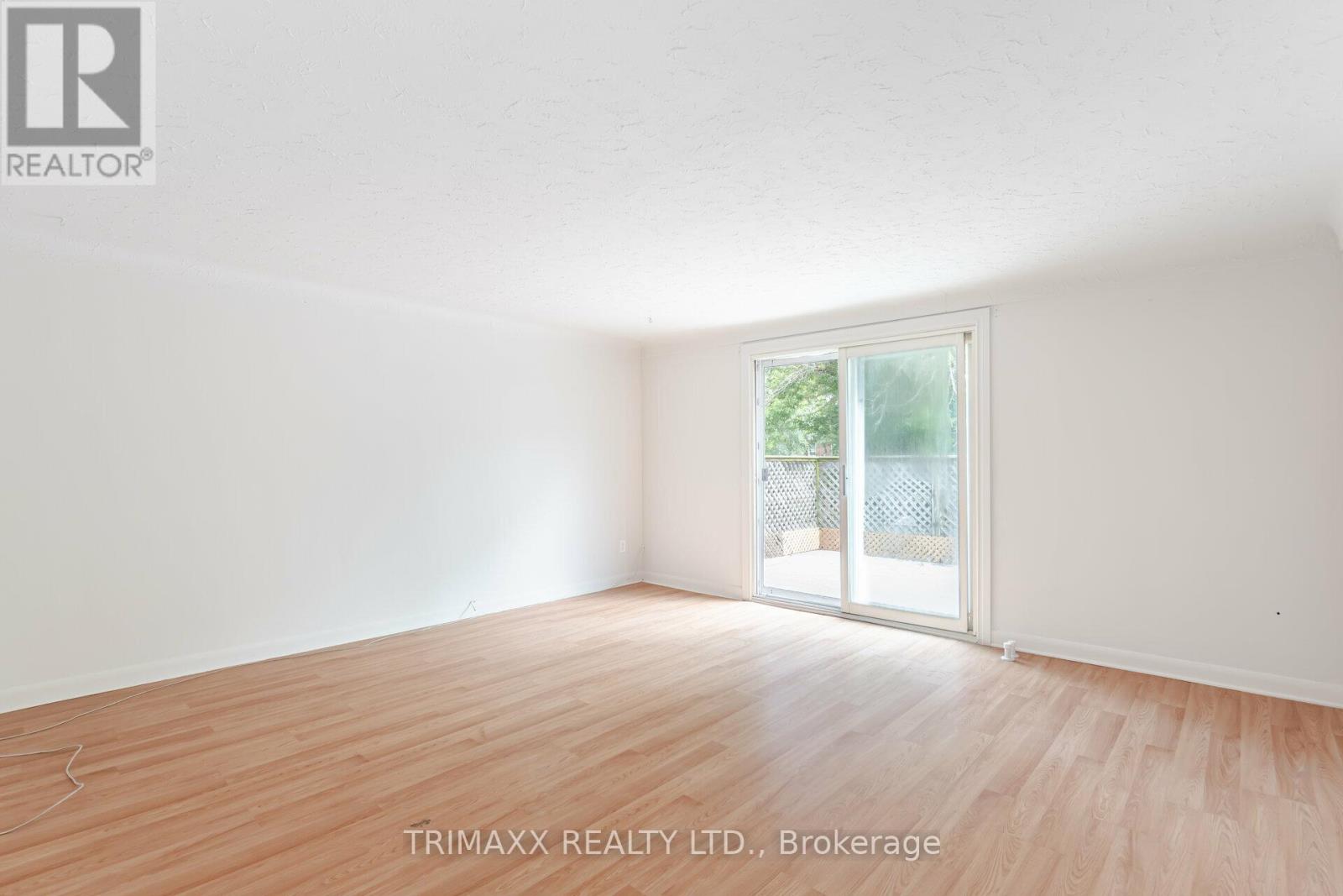 62 Pine Street N Property Photo 7
