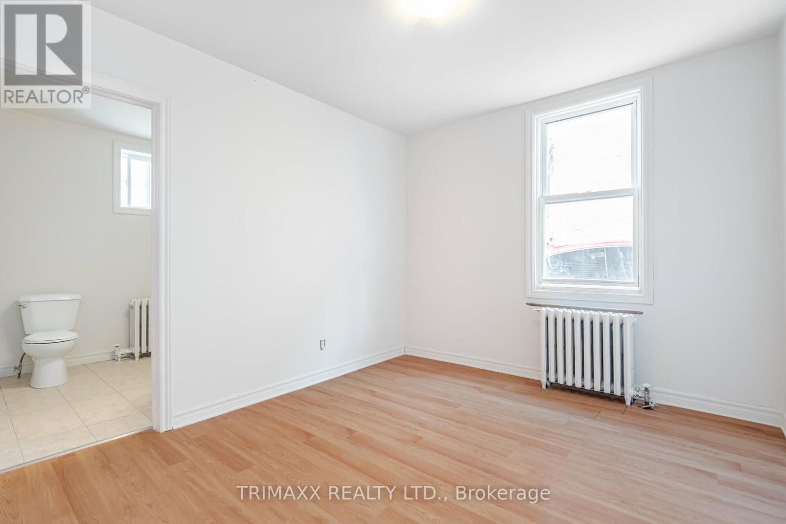 62 Pine Street N Property Photo 26