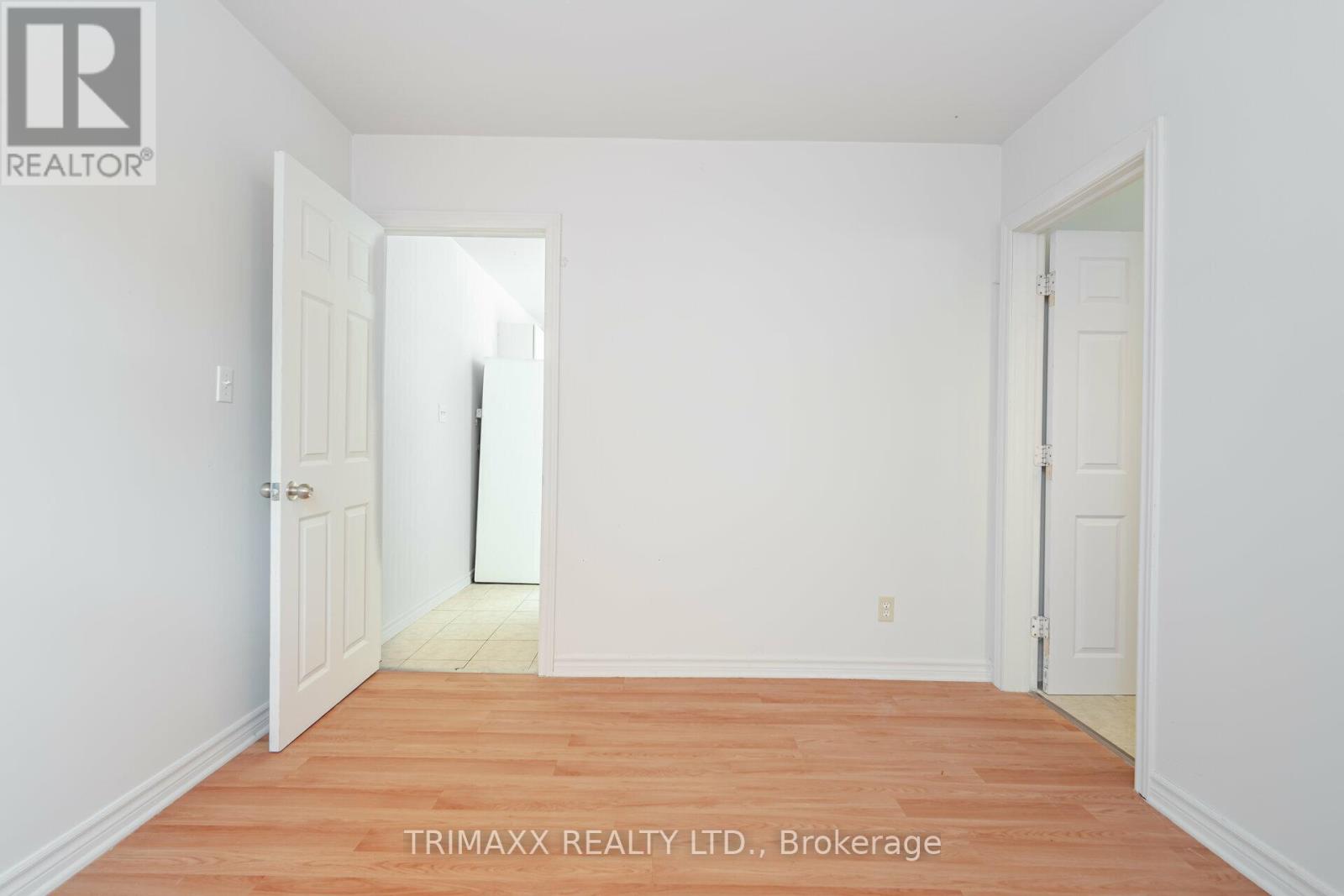 62 Pine Street N Property Photo 27