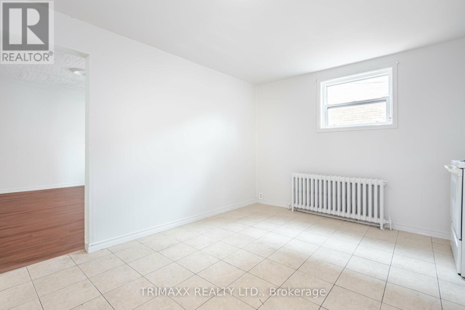 62 Pine Street N Property Photo 38