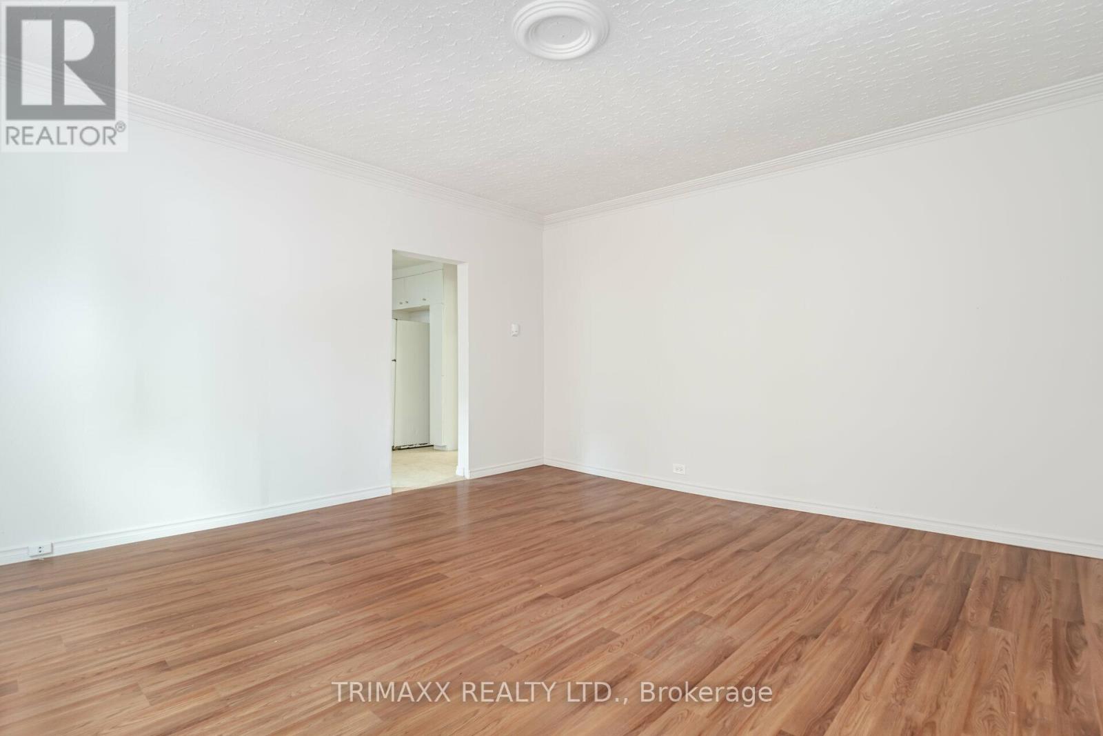 62 Pine Street N Property Photo 41