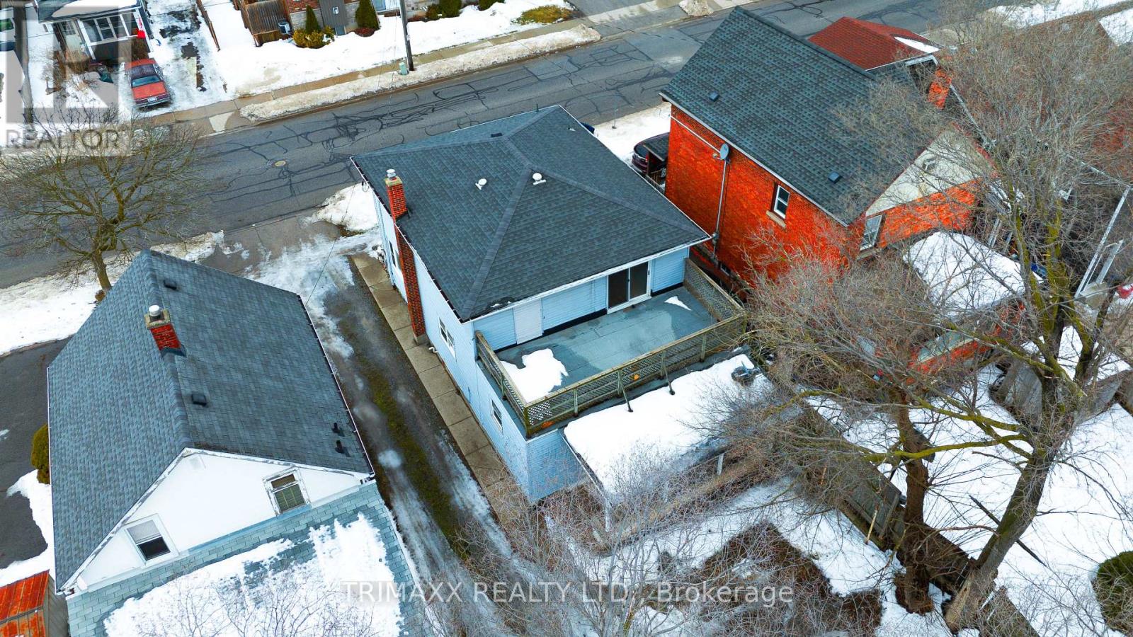 62 Pine Street N Property Photo 45