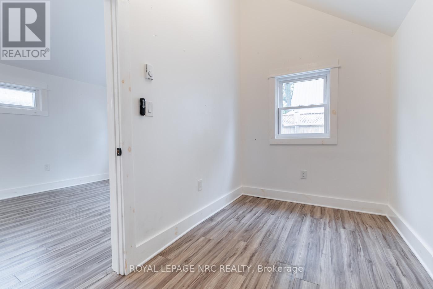 387 Elmwood Avenue Property Photo 24