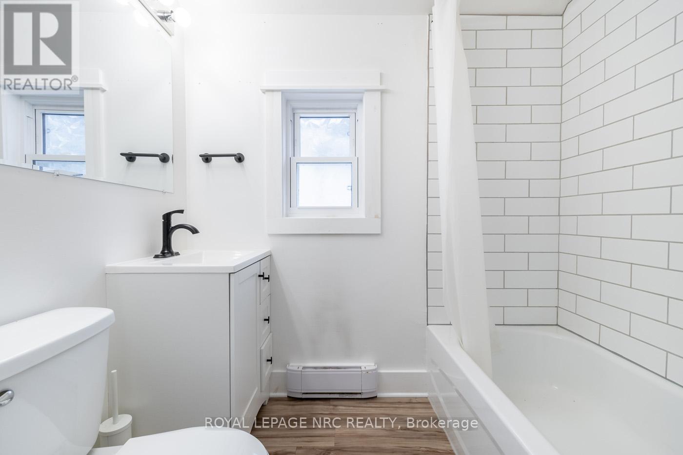 387 Elmwood Avenue Property Photo 26