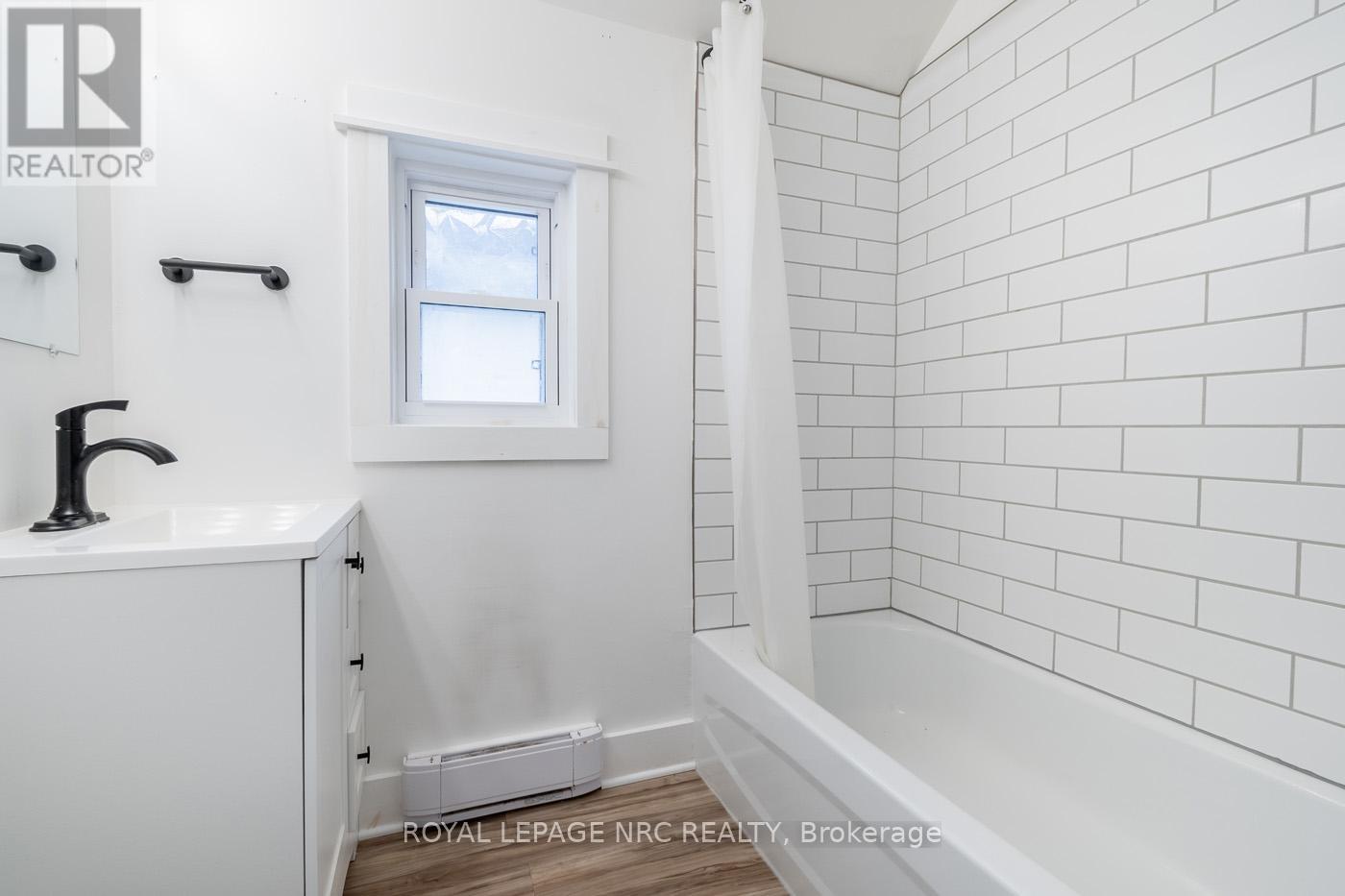 387 Elmwood Avenue Property Photo 27