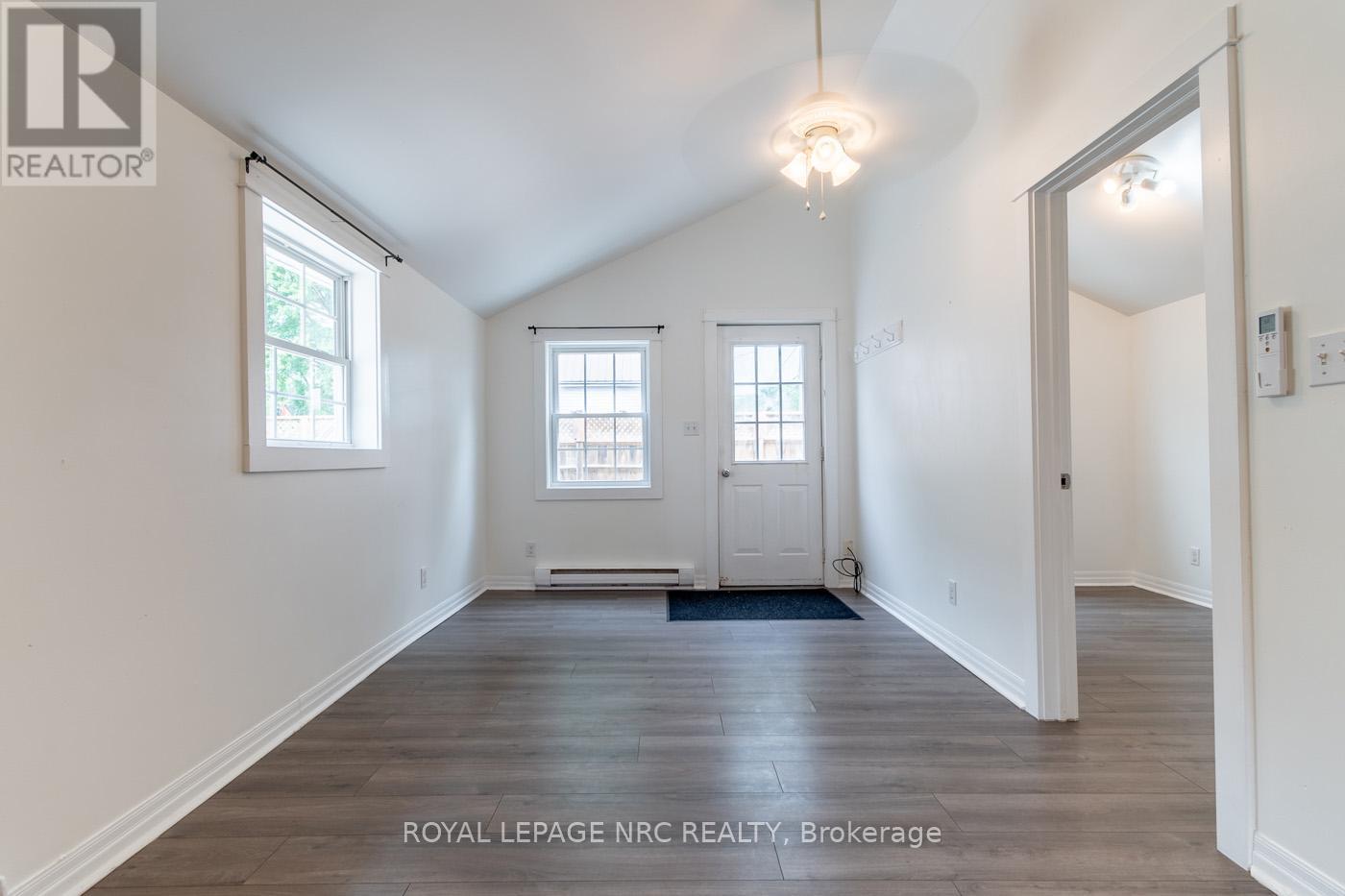 387 Elmwood Avenue Property Photo 37