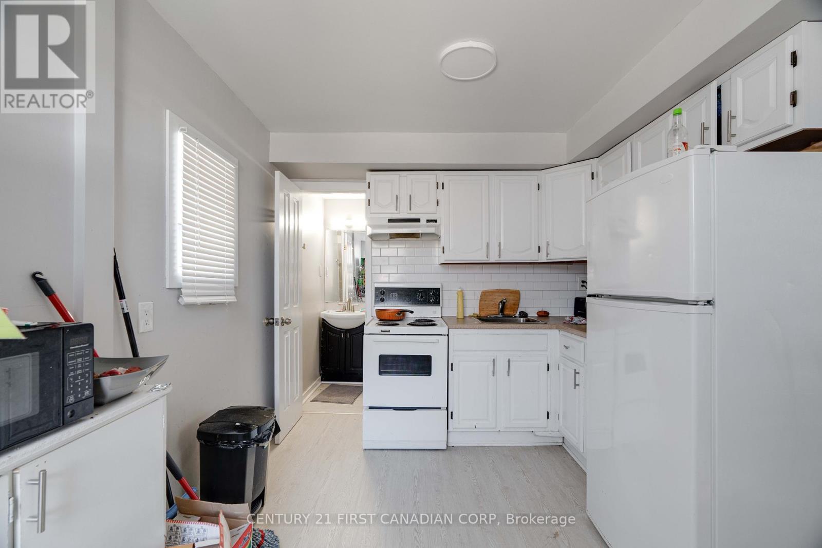 140 Rectory Street Property Photo 3