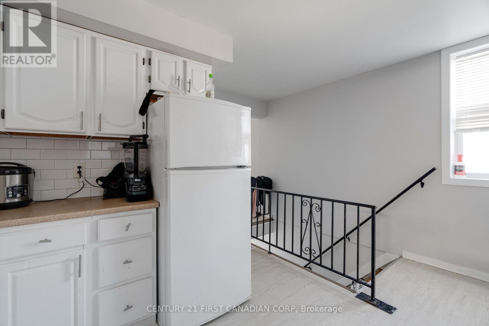 140 Rectory Street Property Photo 4