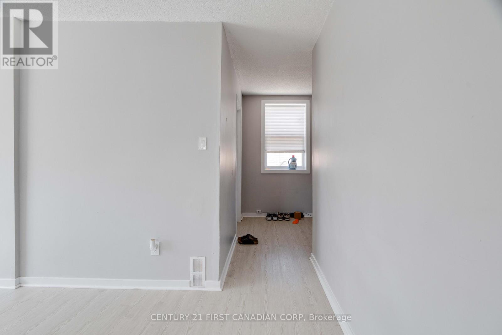 140 Rectory Street Property Photo 9