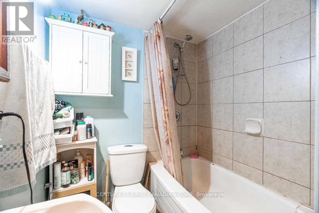 140 Rectory Street Property Photo 19