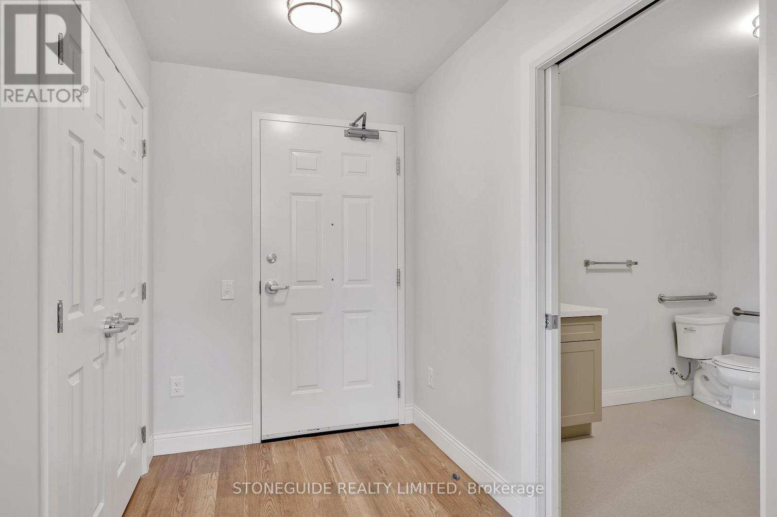 203 - 555 Bonaccord Street Property Photo 7