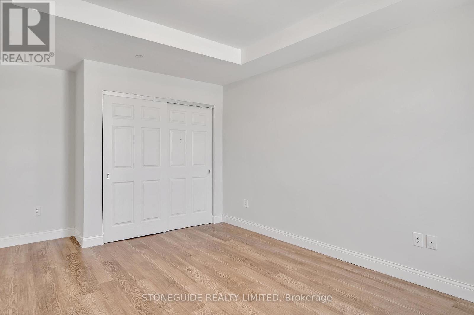 203 - 555 Bonaccord Street Property Photo 20