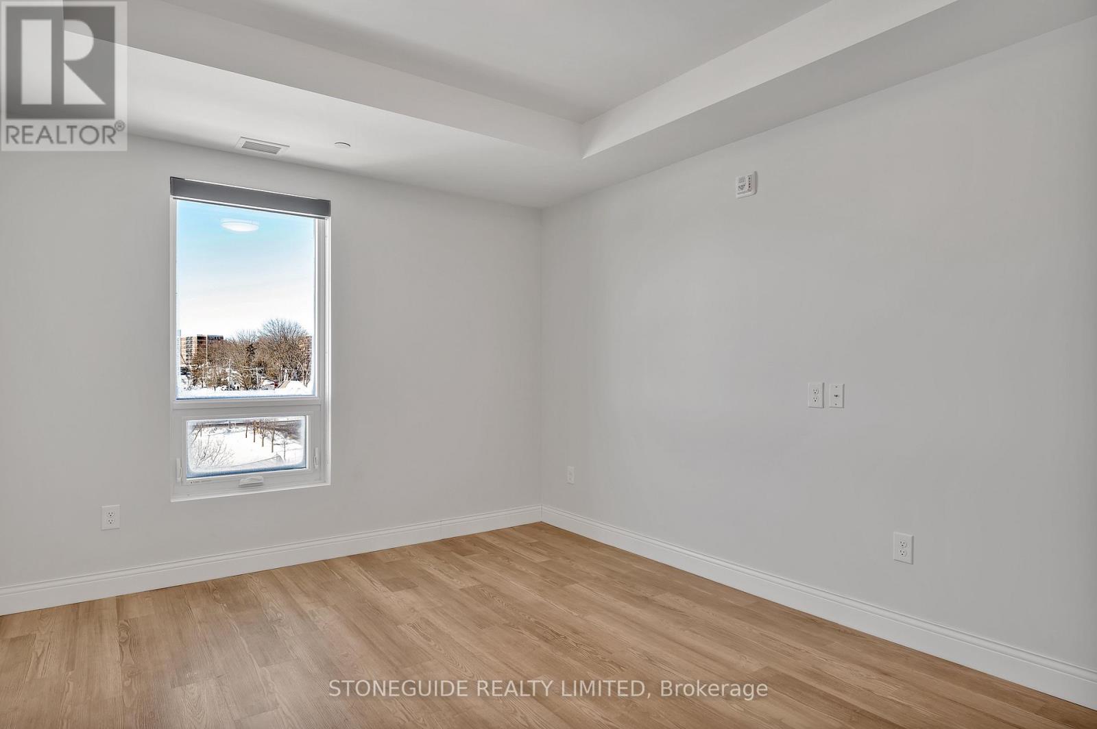203 - 555 Bonaccord Street Property Photo 22