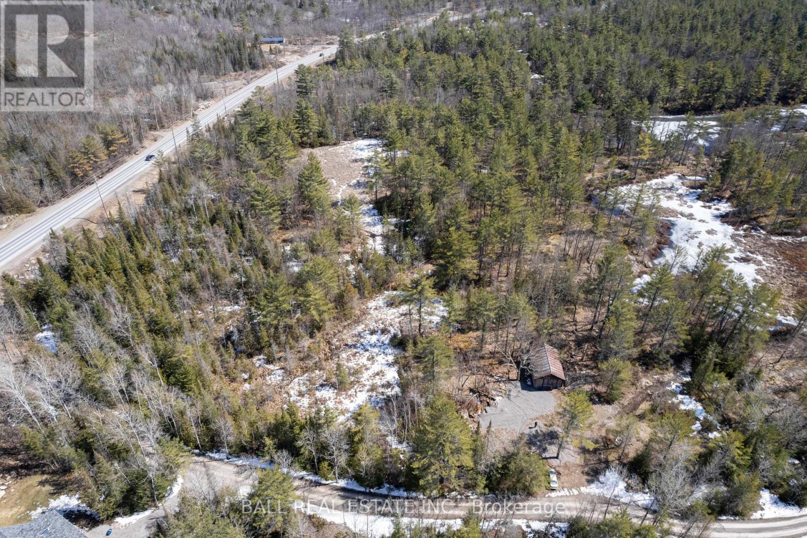 3 Fire Route 81 Property Photo 6