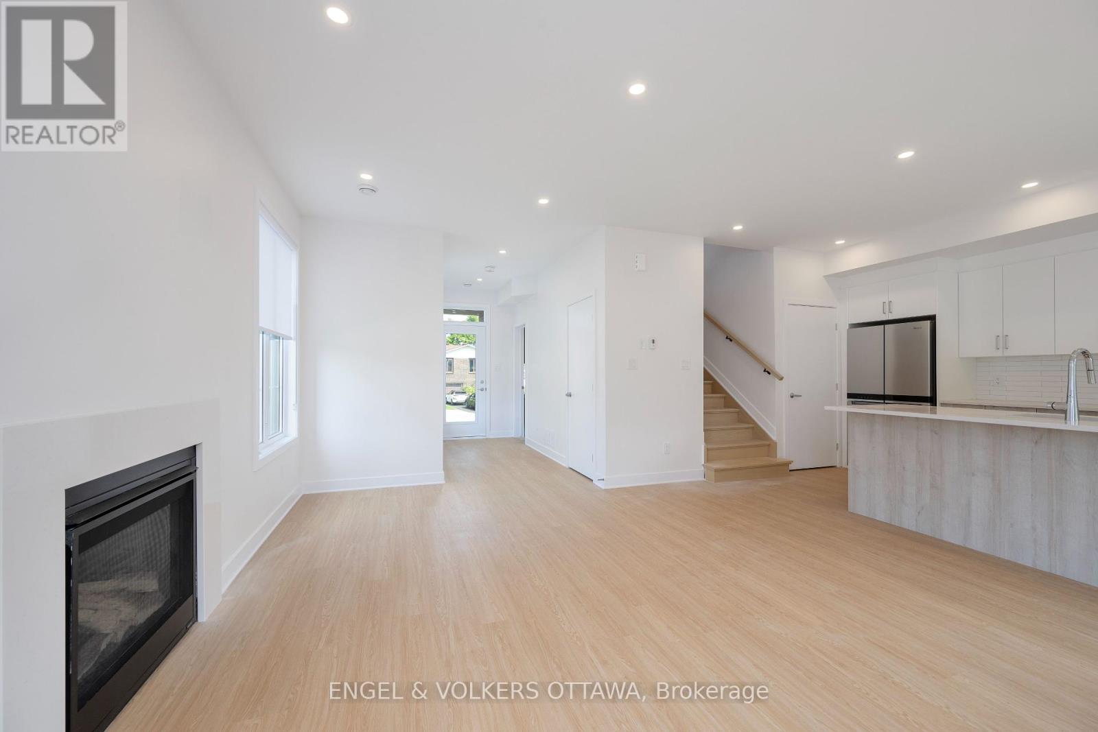 5 Winlock Crescent Property Photo 11