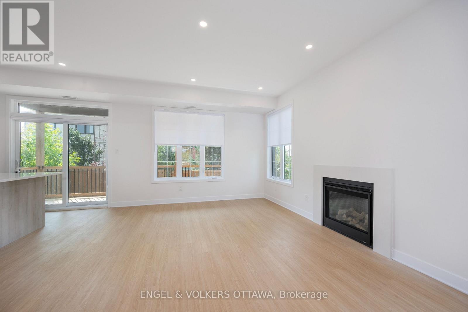 5 Winlock Crescent Property Photo 12