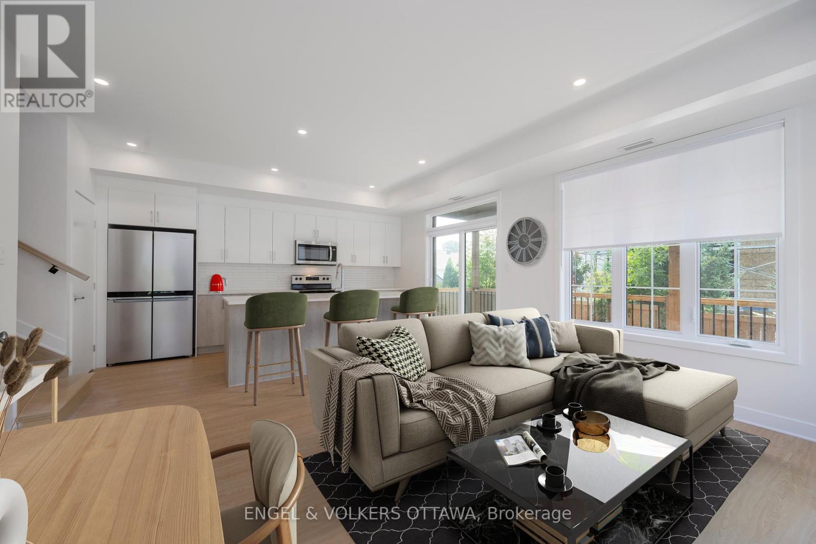 5 Winlock Crescent Property Photo 15