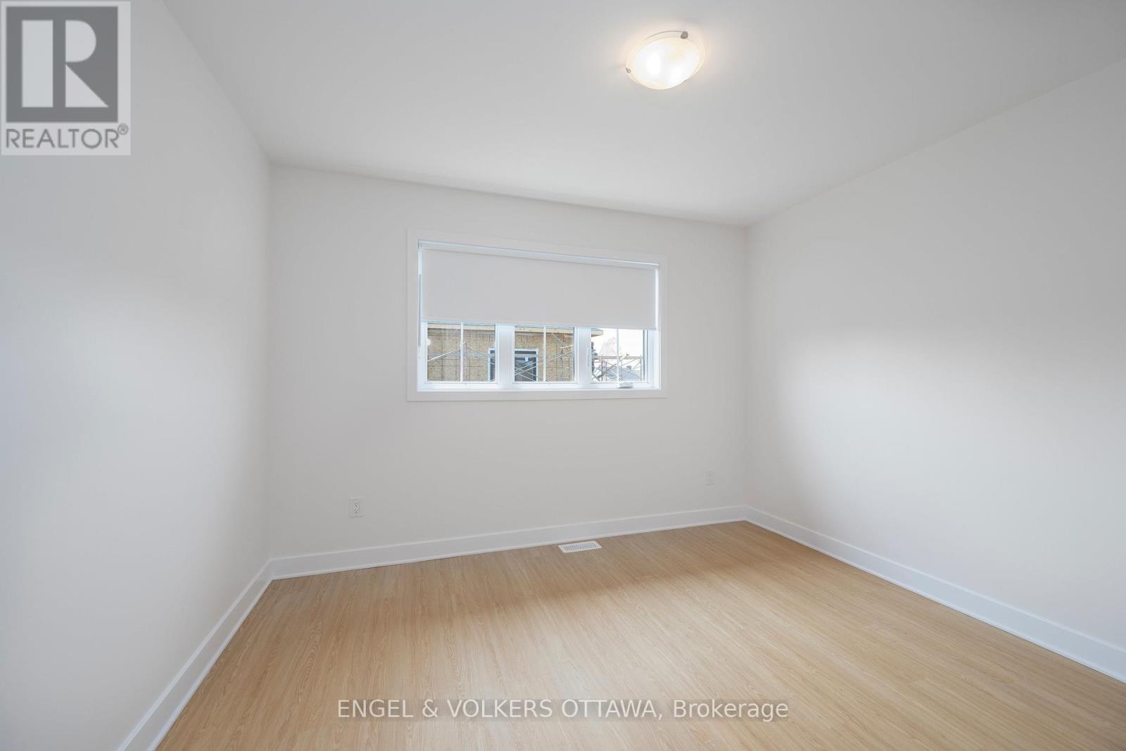 5 Winlock Crescent Property Photo 25