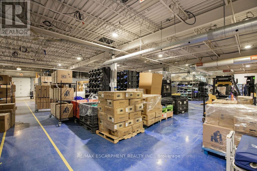 42 Niagara Street Property Photo 41