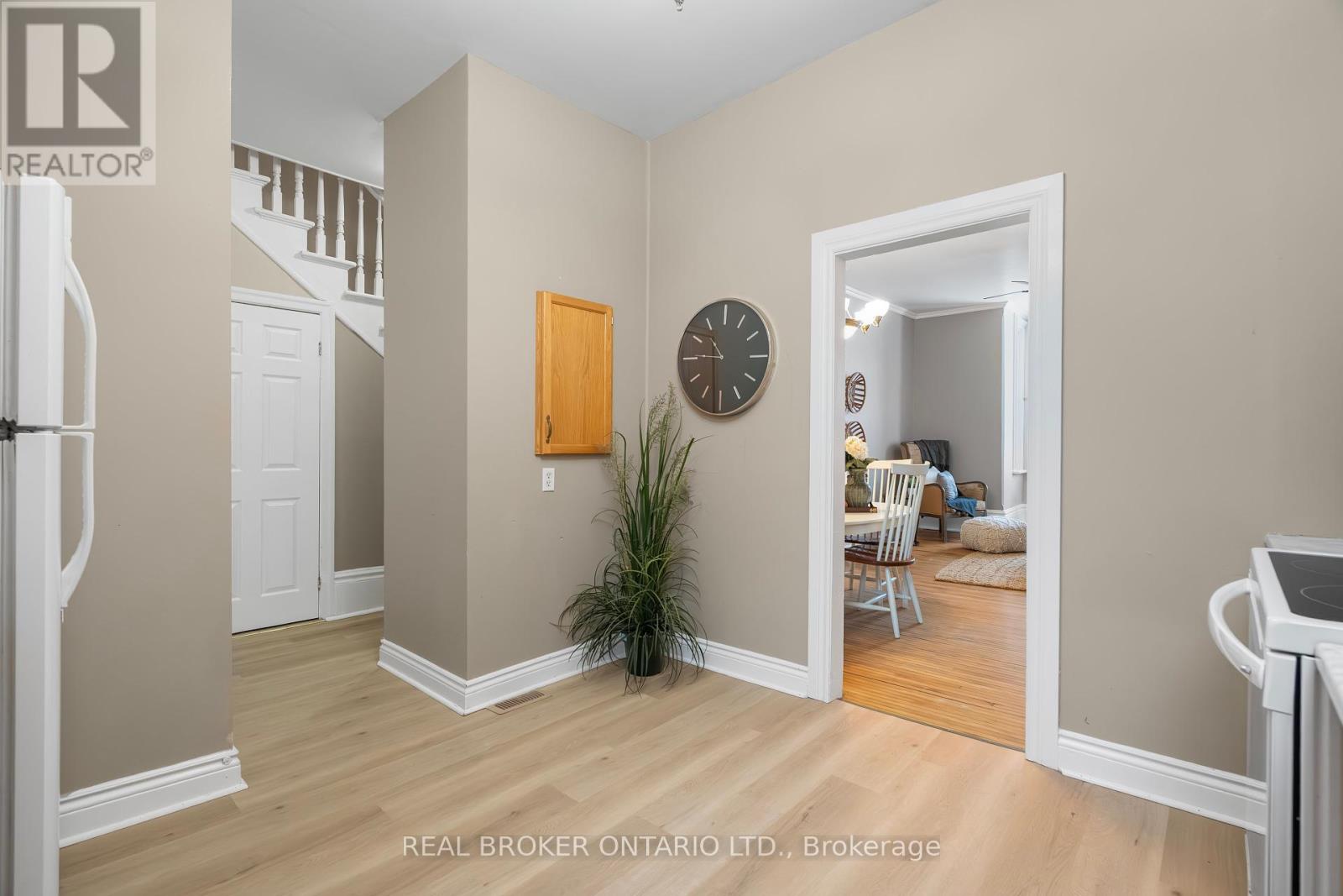 42 Daniel Street N Property Photo 19