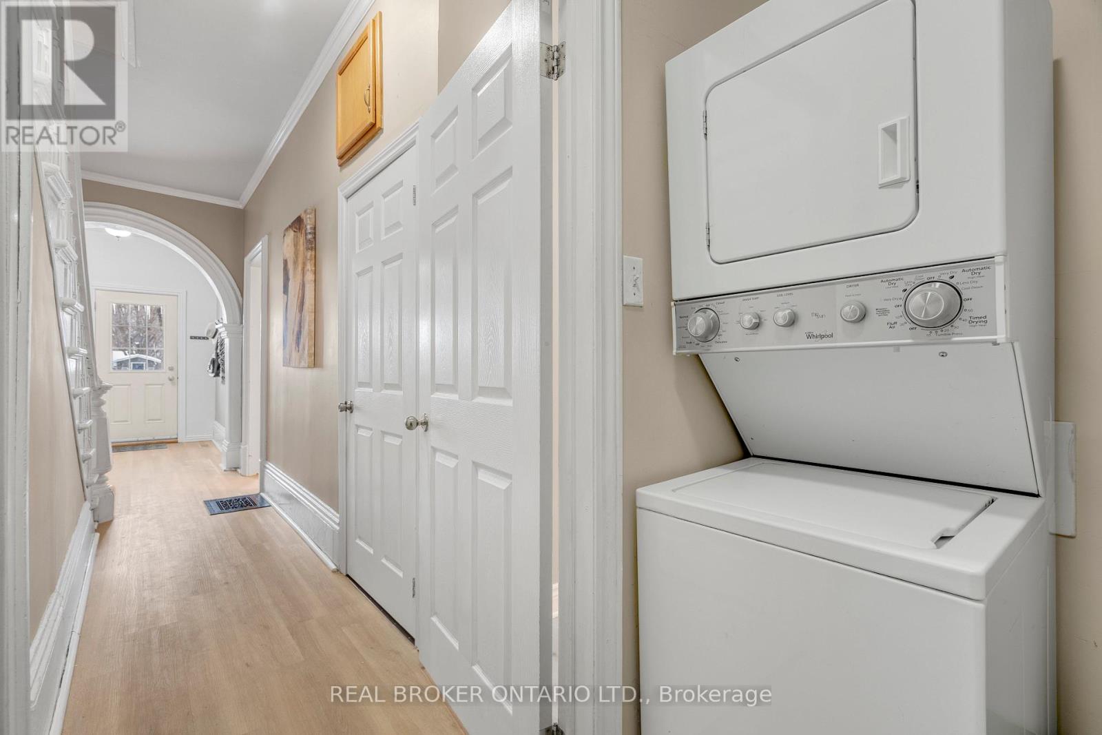 42 Daniel Street N Property Photo 20