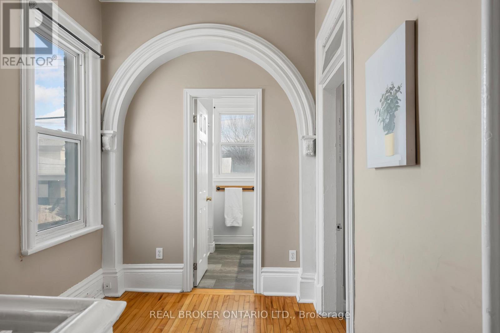 42 Daniel Street N Property Photo 29