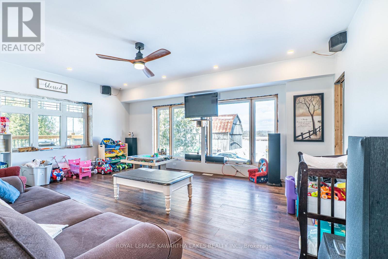 1937 Glenarm Road Property Photo 14