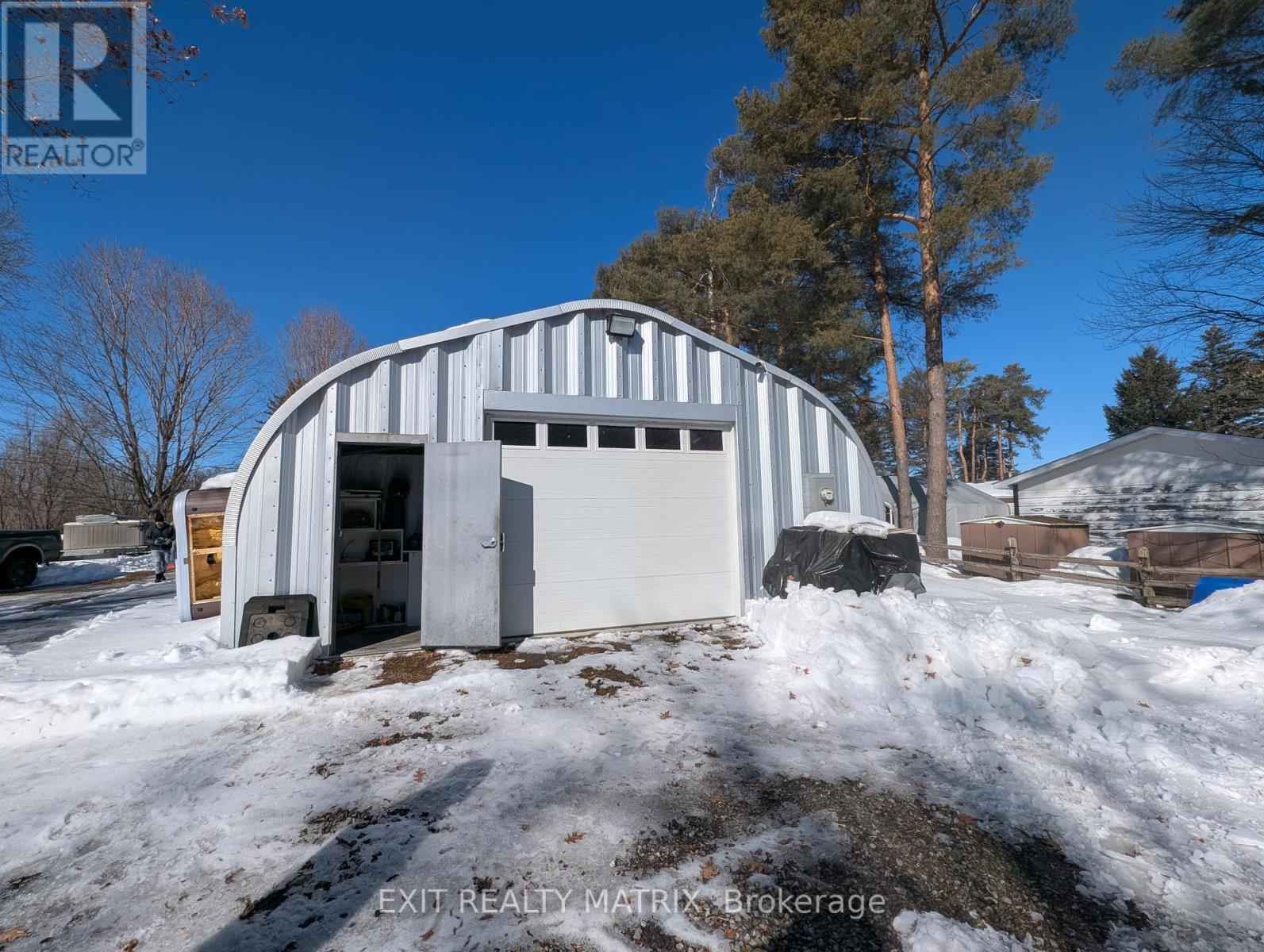 1429 Meadow Drive Property Photo 4