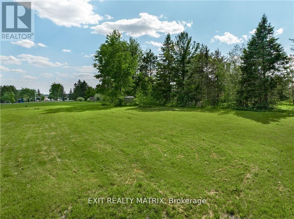 2903 Chartrand Street Property Photo