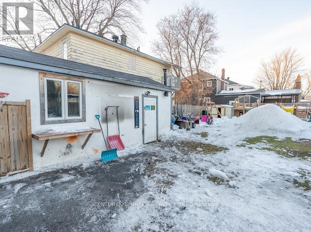 337 6th Street W Property Photo 22