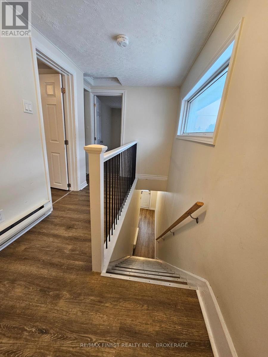 219 Montreal Street Property Photo 22