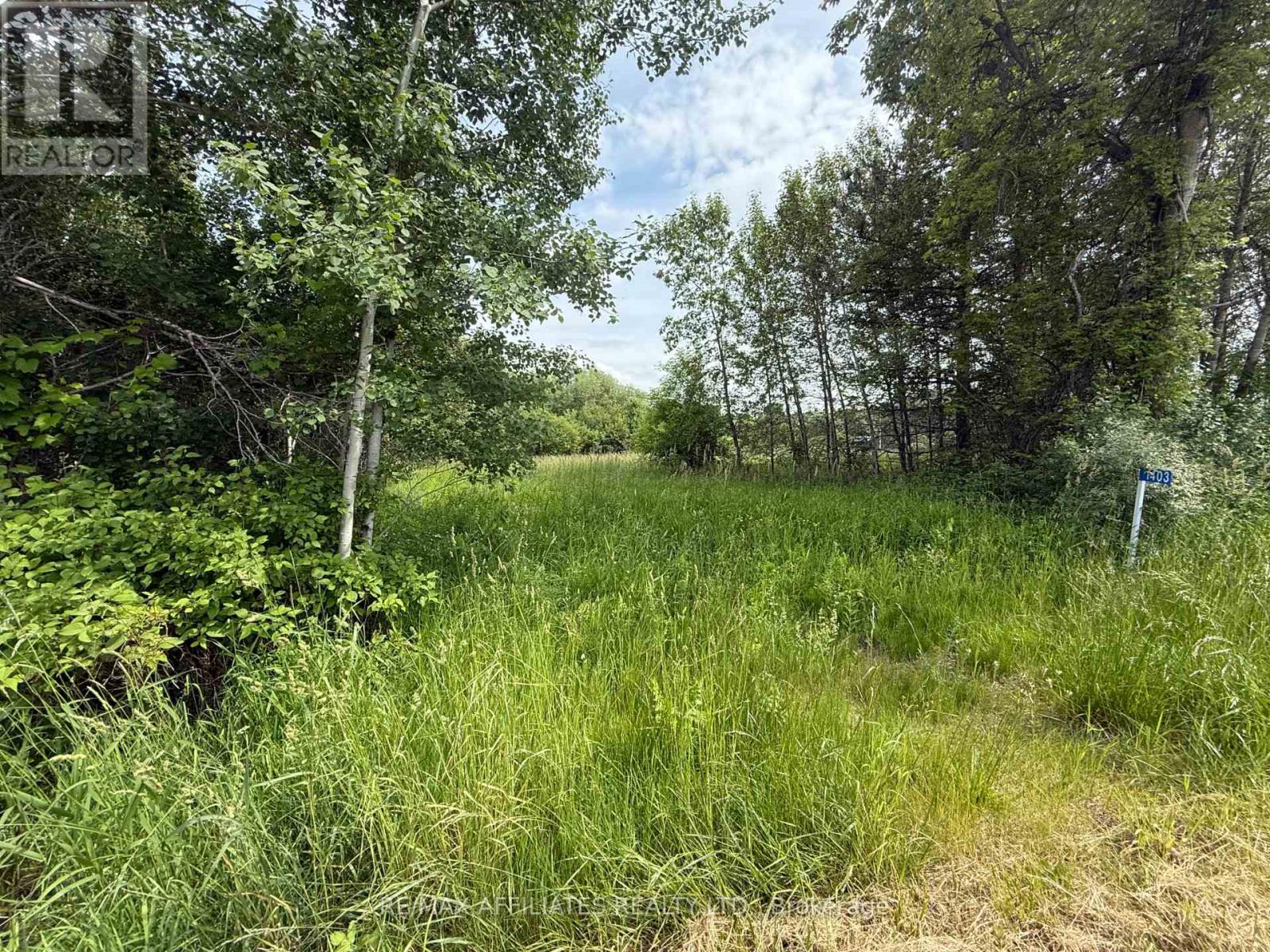 1403 Pittston Road Property Photo 1