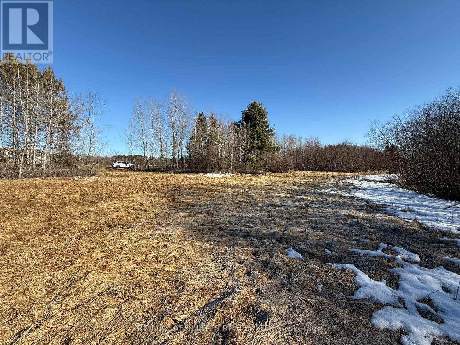 1403 Pittston Road Property Photo 5