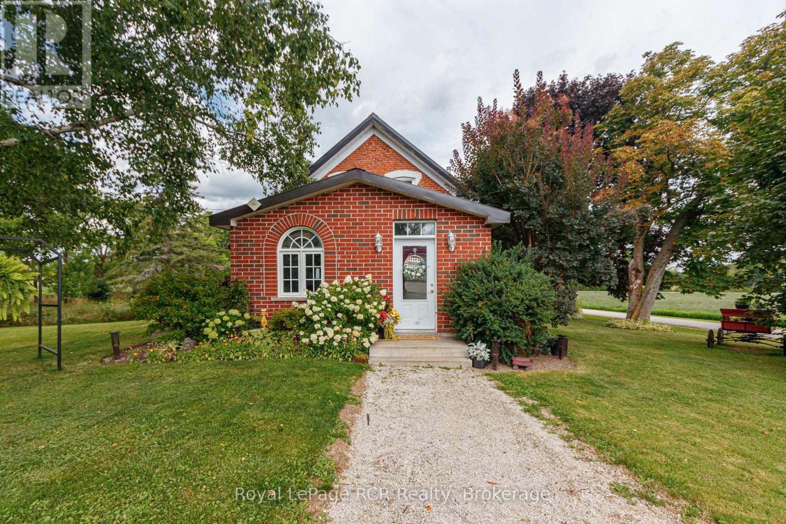 268 Fox Ridge Road Property Photo 4