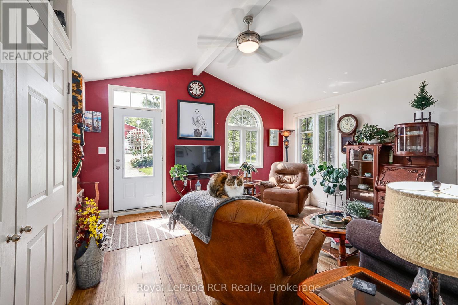 268 Fox Ridge Road Property Photo 9
