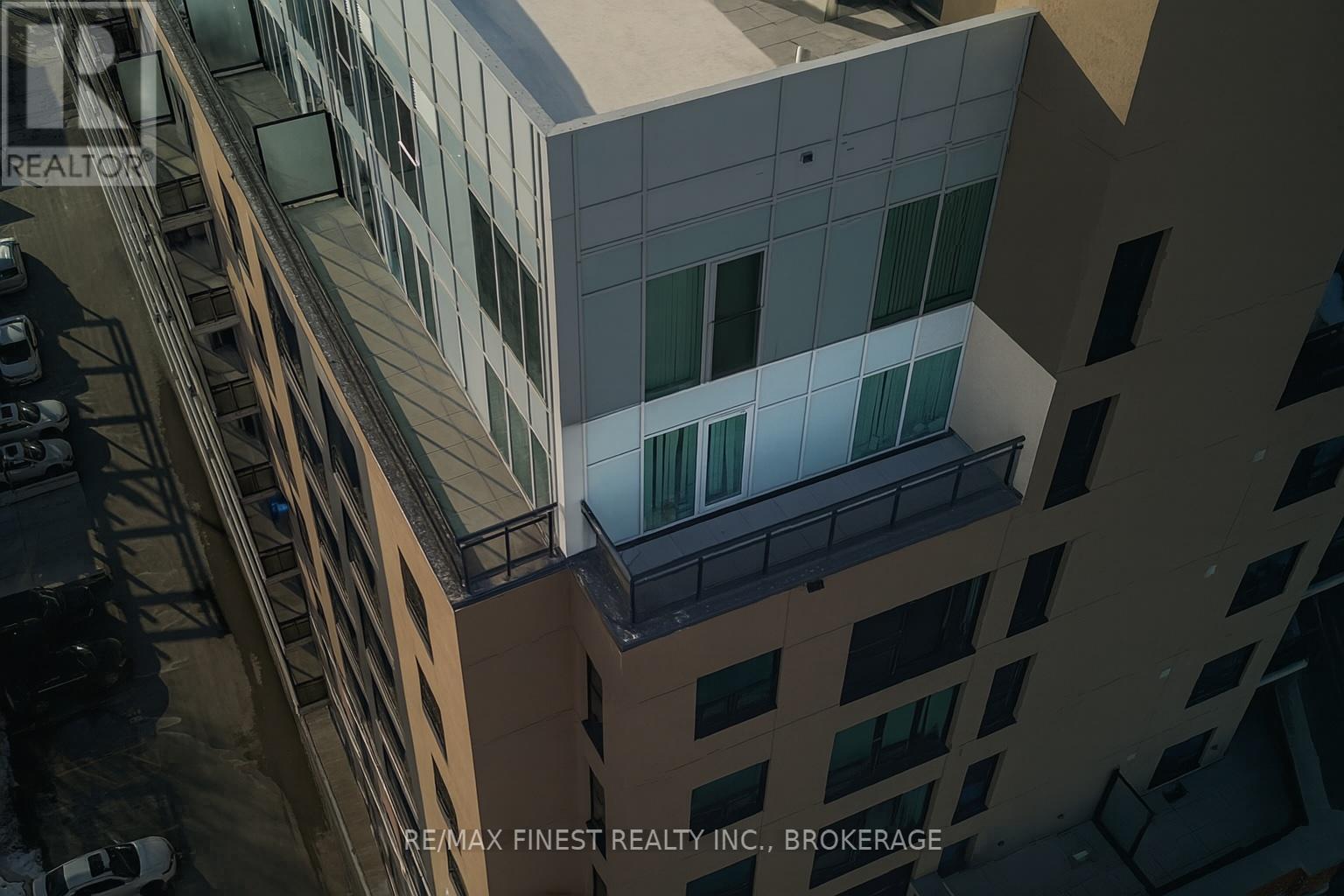 652 Princess St Property Photo 1