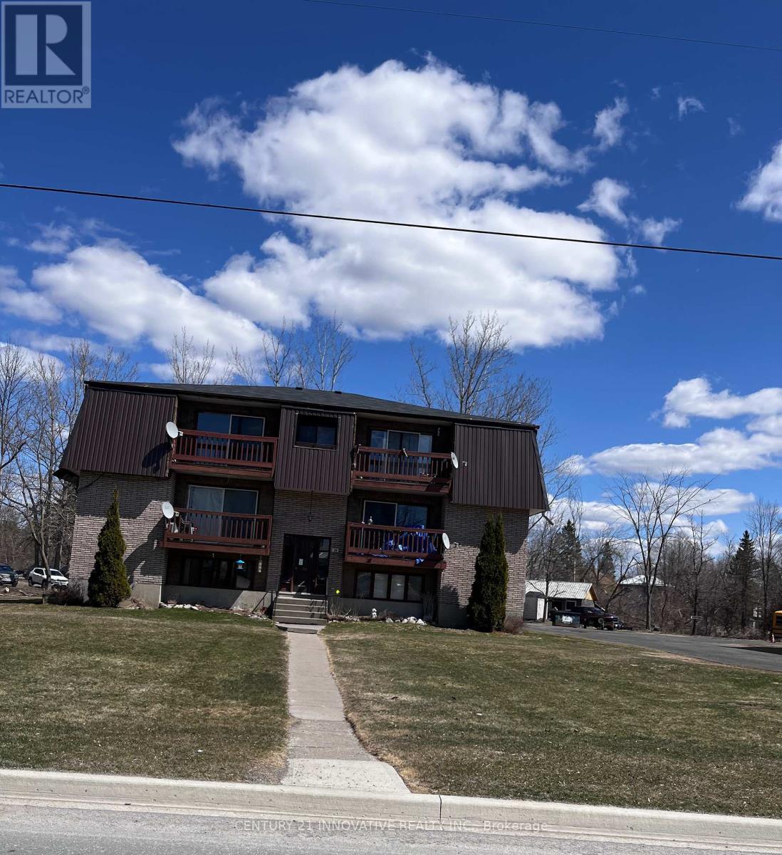 15 Elm Street Property Photo 2