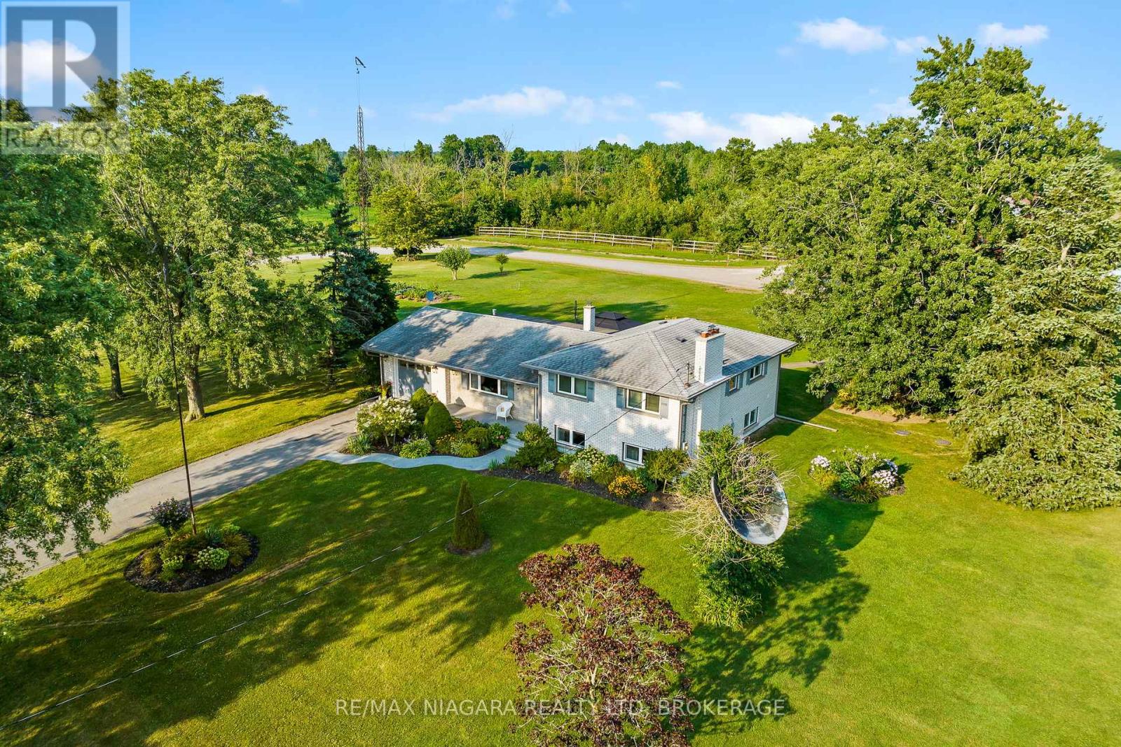 1966 Winger Road Property Photo