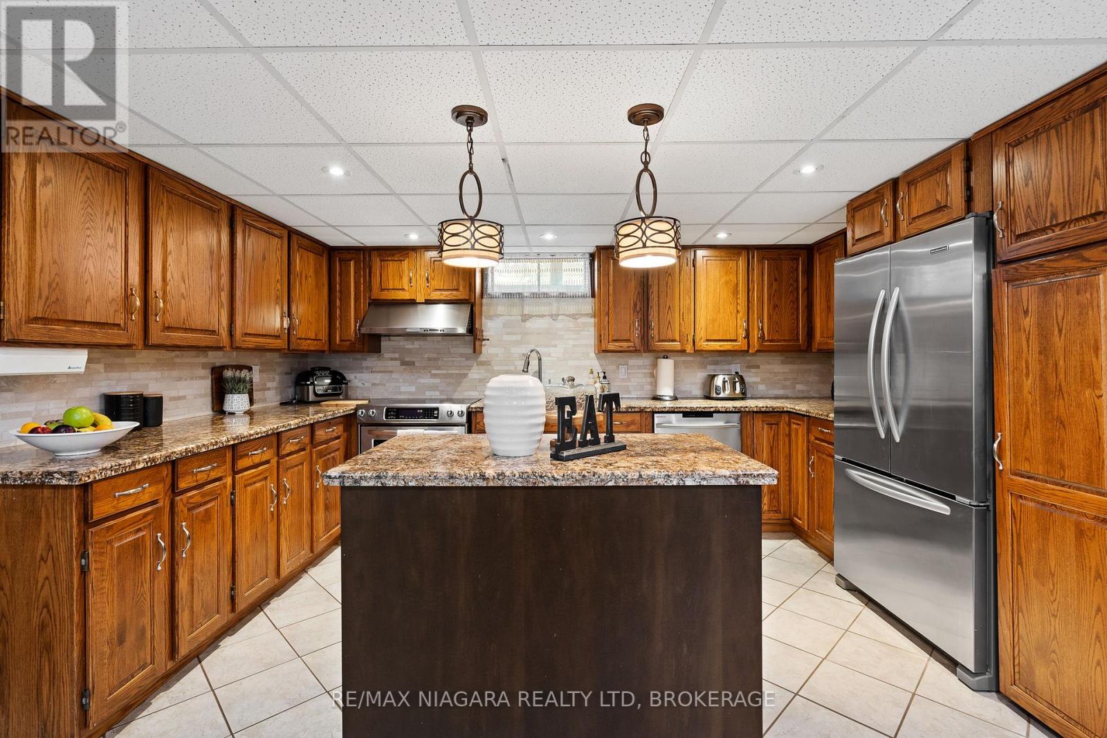 1966 Winger Road Property Photo 24