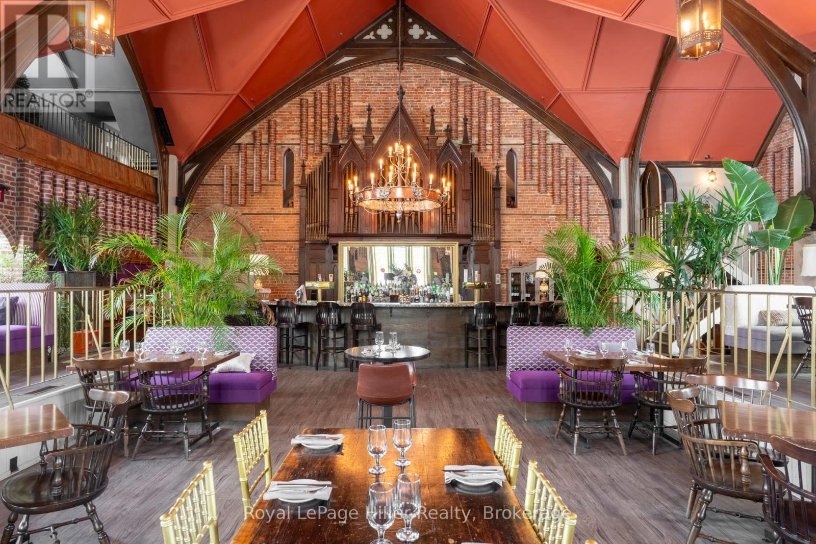 95 Waterloo St Street Property Photo 5