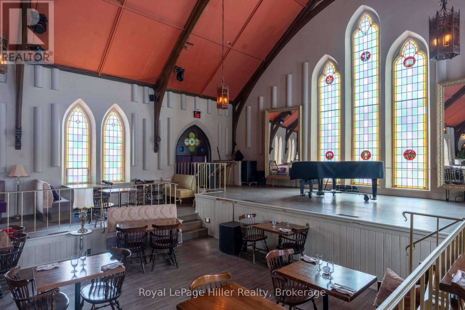 95 Waterloo St Street Property Photo 7