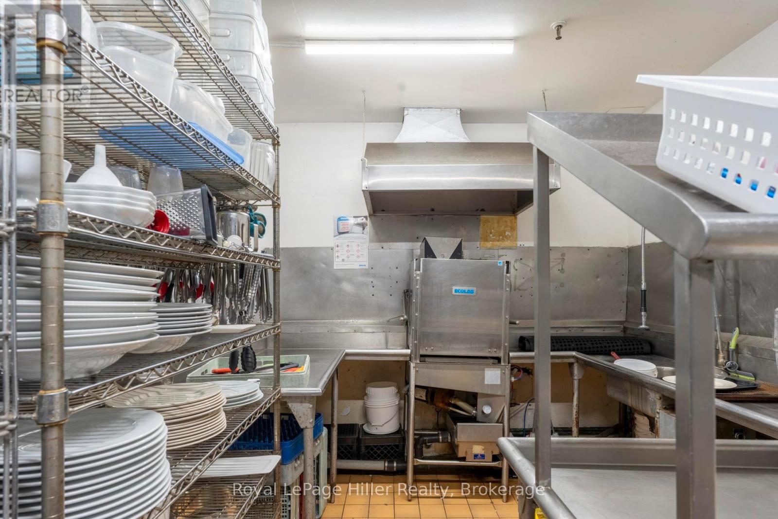 95 Waterloo St Street Property Photo 17