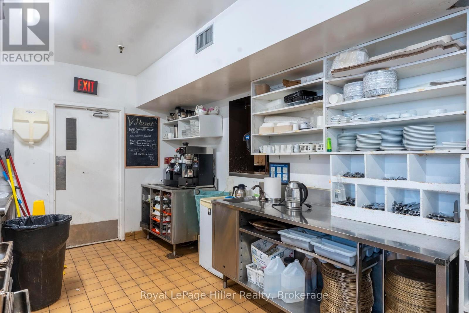 95 Waterloo St Street Property Photo 24