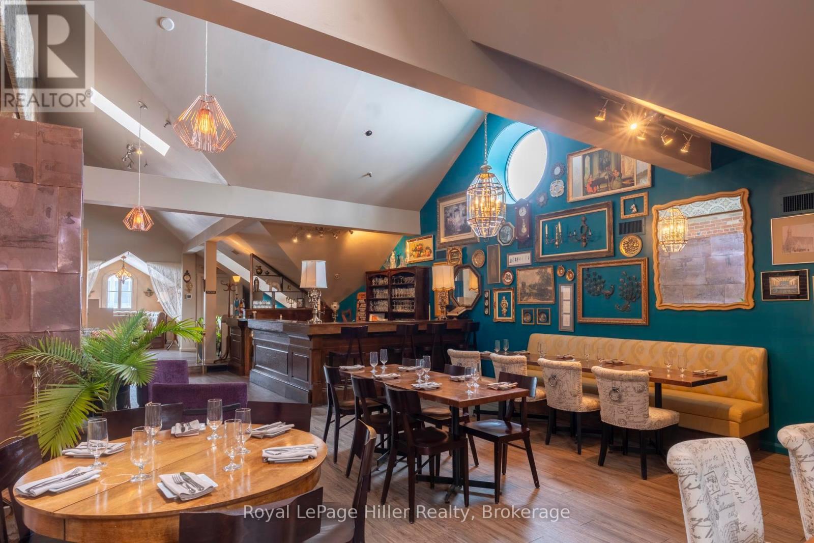 95 Waterloo St Street Property Photo 36