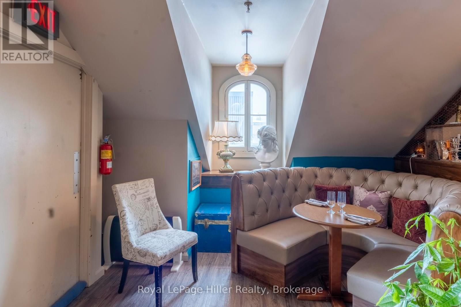 95 Waterloo St Street Property Photo 40