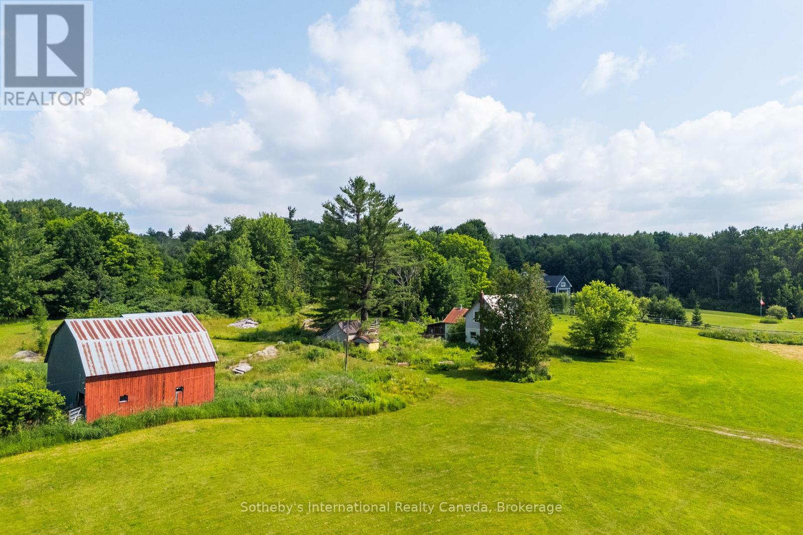 1316 Graham Road Property Photo 5