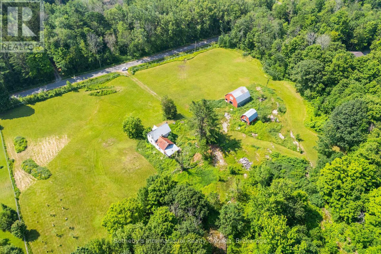 1316 Graham Road Property Photo 15