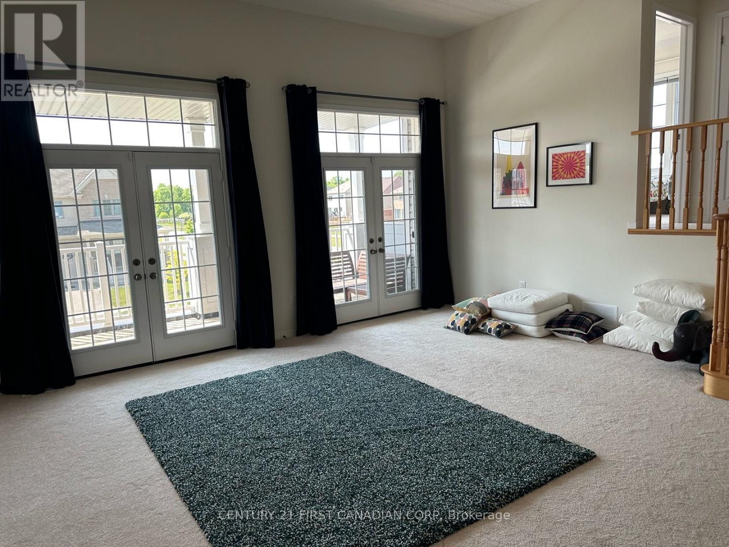 7732 Butternut Boulevard E Property Photo 10